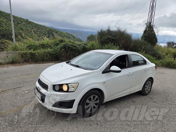 Chevrolet - Aveo - 1.4