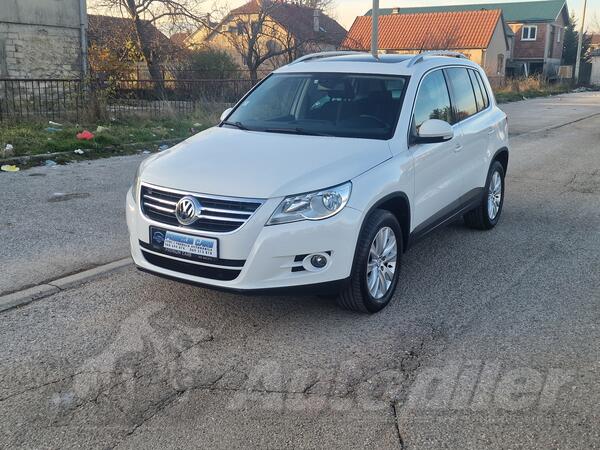 Volkswagen - Tiguan - 2.0 tdi