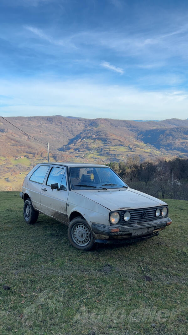 Volkswagen - Golf 2 - 1,6 obični