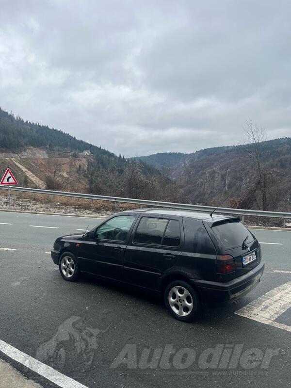 Volkswagen - Golf 3 - 1.9