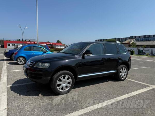 Volkswagen - Touareg - 2500
