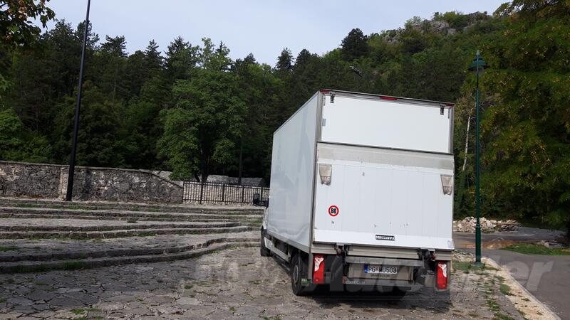 Freight transport - Transfers and transport