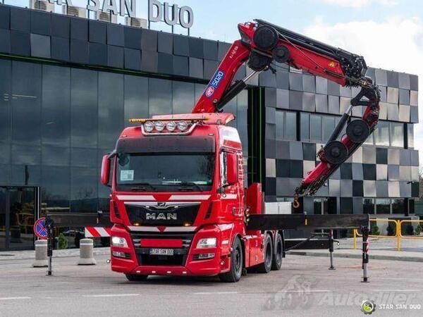 MAN - TGX 28.500 6x2 HMF 5020K-RC Fly Jib kamion s ravnom platformom + kran / STR-0451