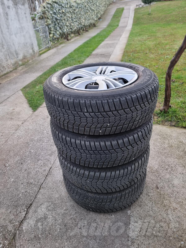 Fabričke felne i sava gume