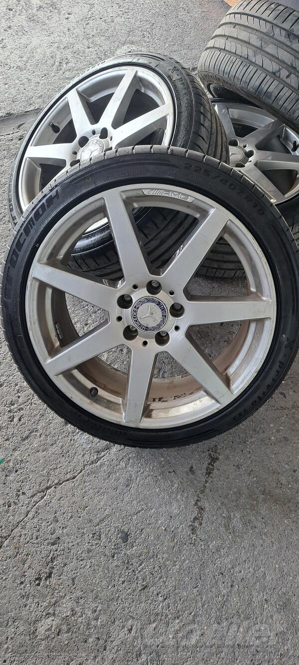 Fabričke felne i toyo gume