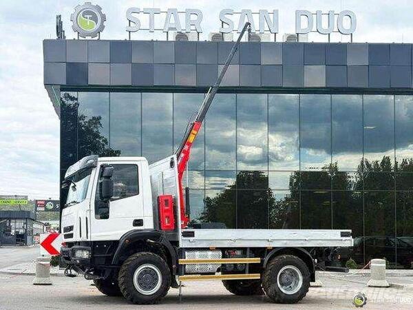 Iveco - Eurocargo 4x4 HMF 202 Euro 6 kamion platforma + kran / STR-0326