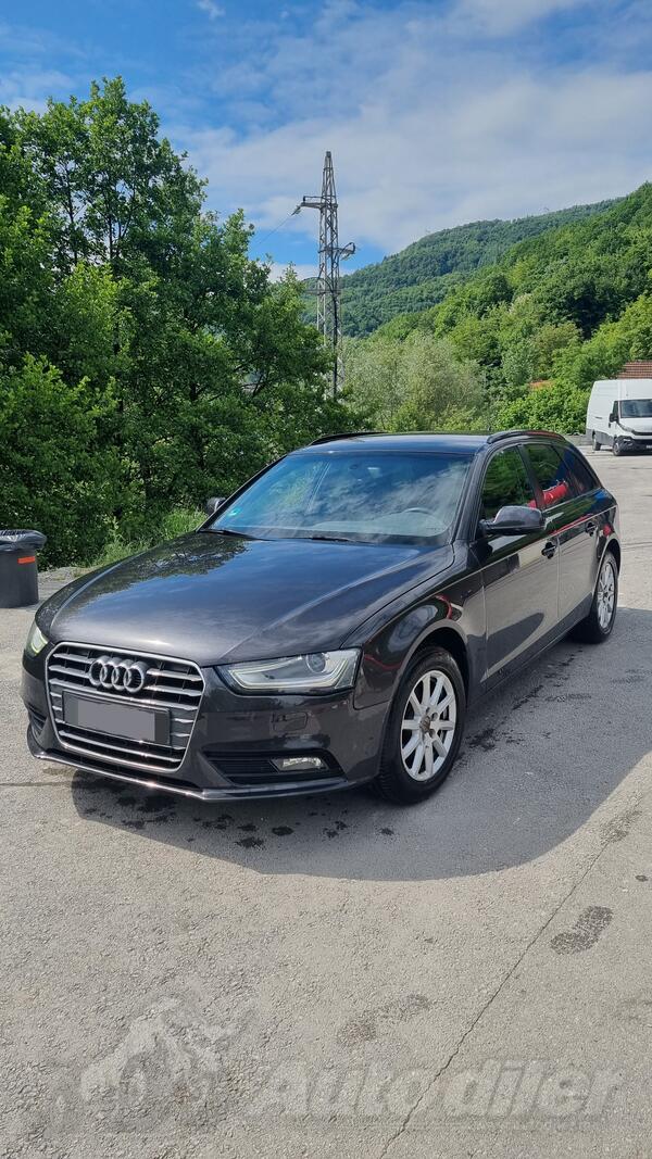 Audi - A4 - 2.0