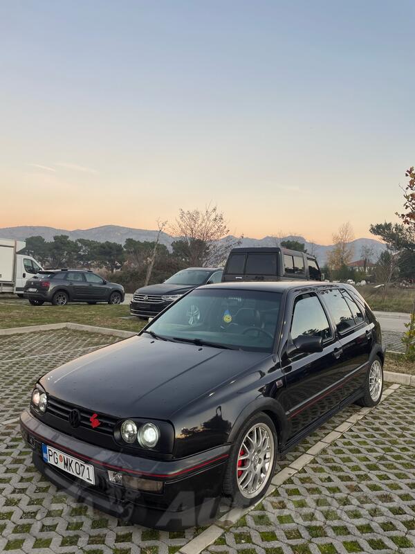 Volkswagen - Golf 3 - 2.0 8v GTI