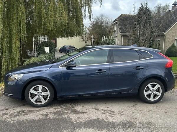Volvo - V40 - 2.0 D4