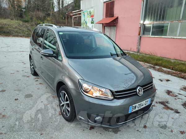 Volkswagen - Touran - 2.0 TDI