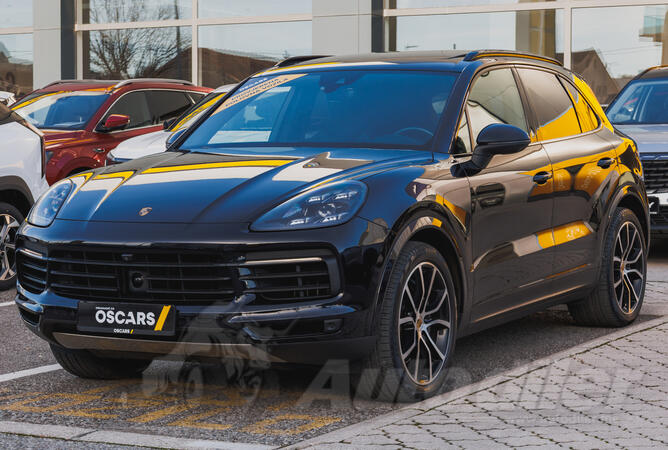 Porsche - Cayenne - S