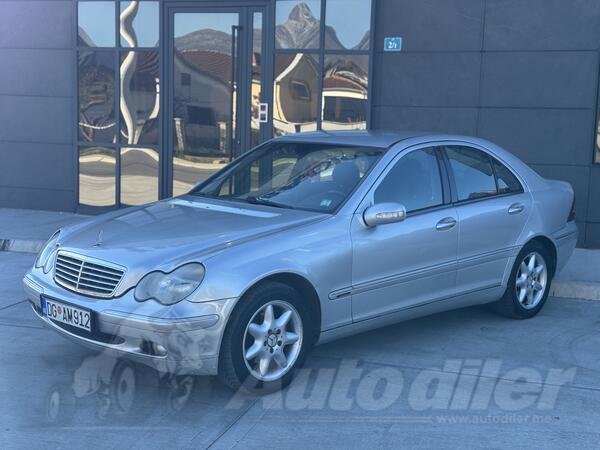 Mercedes Benz - C 200 - 2.2 TDI