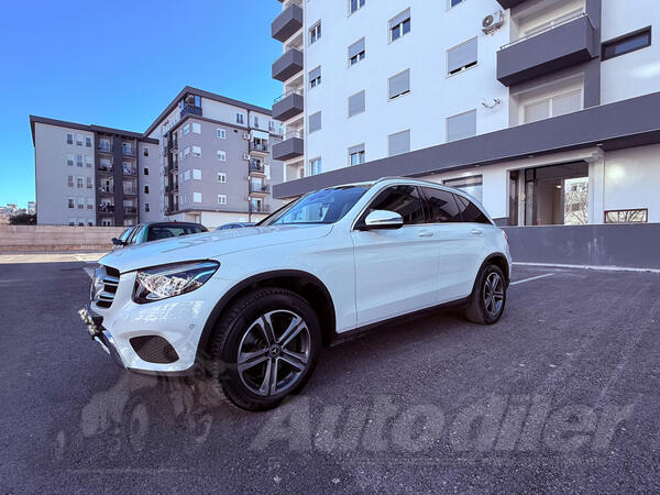 Mercedes Benz - GLC 220 - 220 D