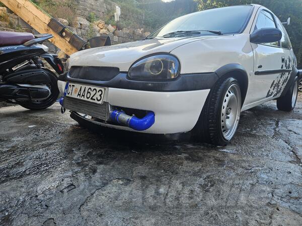 Opel - Corsa - 1,5 td