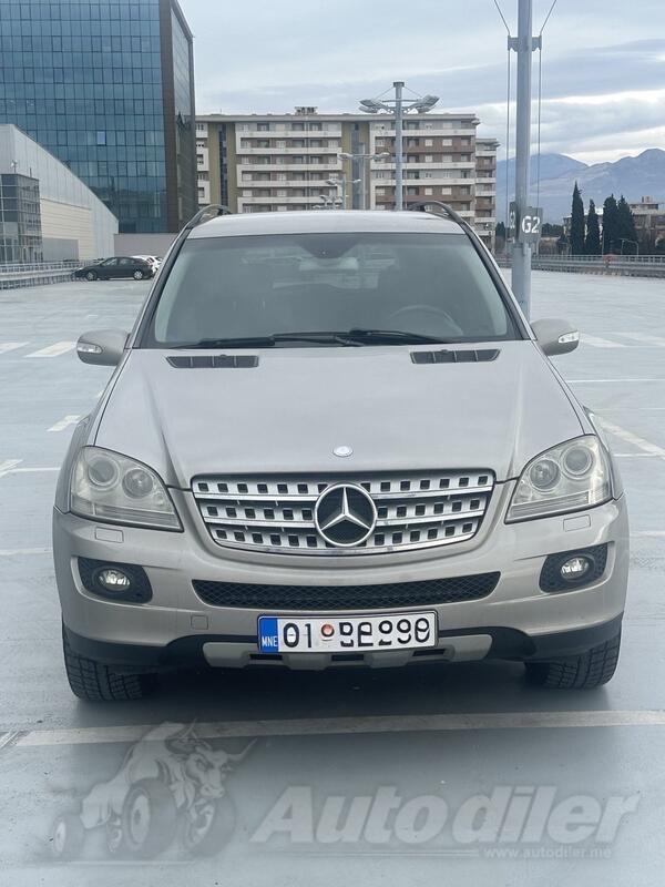 Mercedes Benz - ML 280 - ML 280