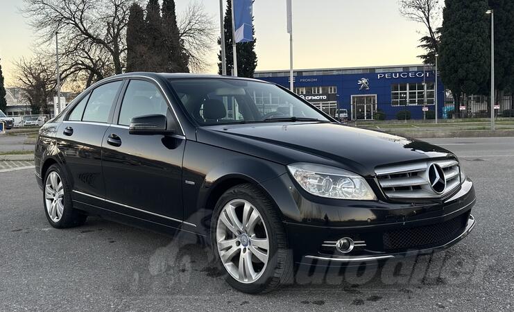 Mercedes Benz - C 180