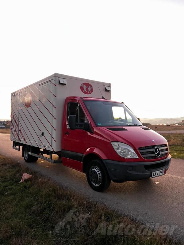 Mercedes Benz - SPRINTER 513 MAXI