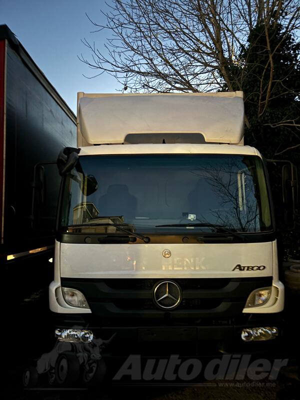 Mercedes Benz - Atego 818