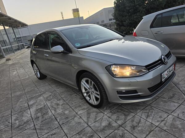 Volkswagen - Golf 7 - 2.0