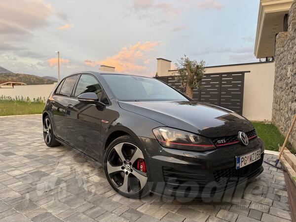 Volkswagen - Golf 7 - 2.0 GTI