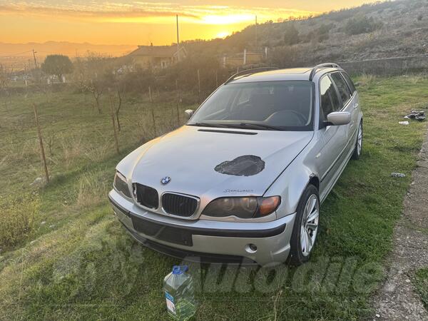 U djelovima BMW - 320 d