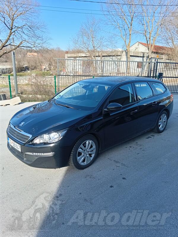 Peugeot - 308 - 1,6 hdi blue