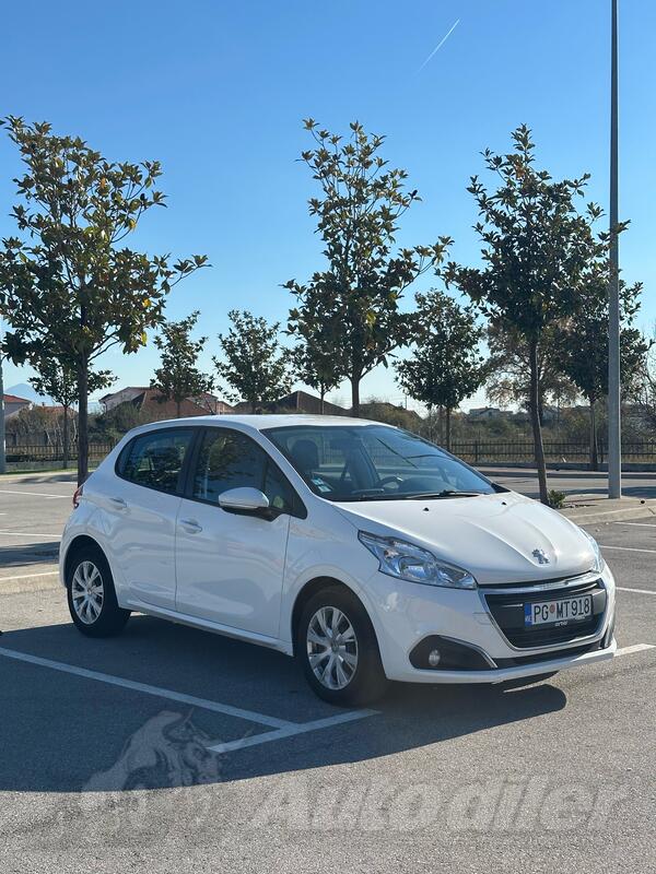 Peugeot - 208 - 1.5 hdi