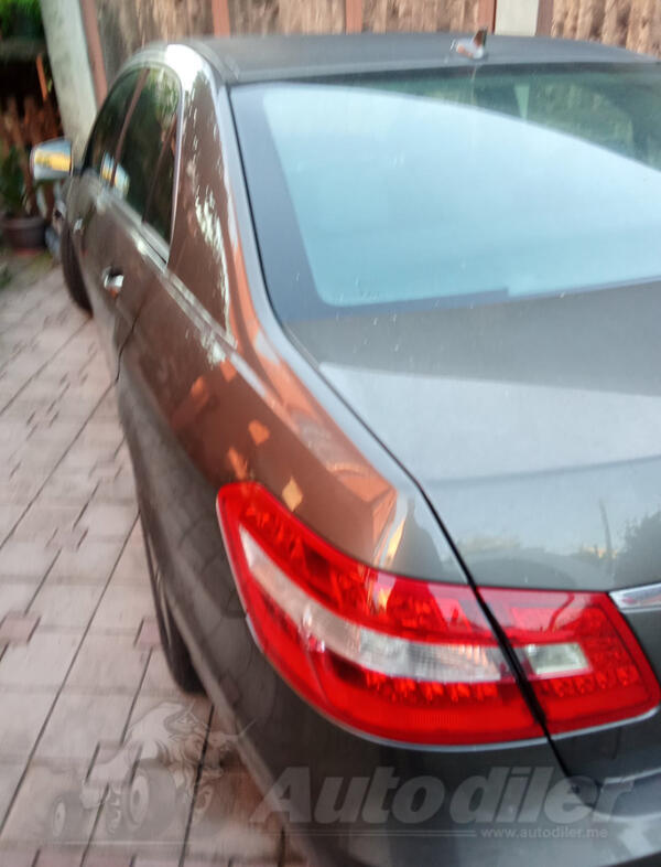 Mercedes Benz - E 220 - 220 CDI