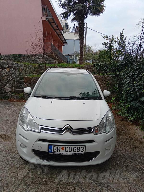 Transferimi i udhëtarëve brenda dhe jashtë vendit - Transferime dhe transport