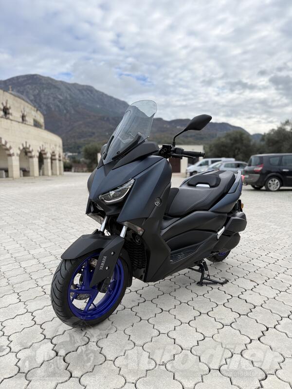 Yamaha - X-max 300