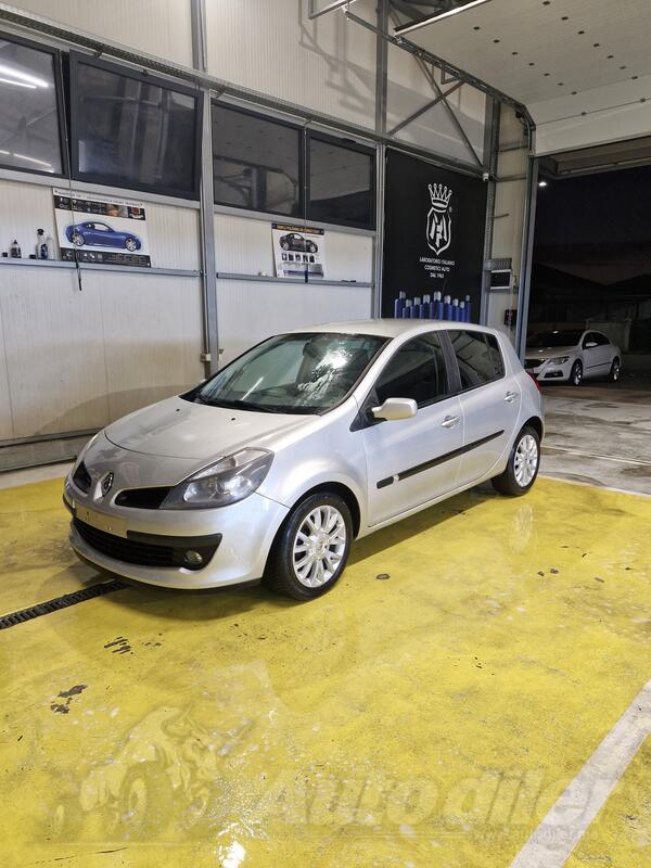Renault - Clio - 1.5dci