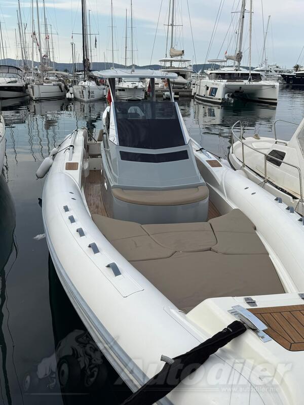 Ostalo - Lomac granturismo 10.5