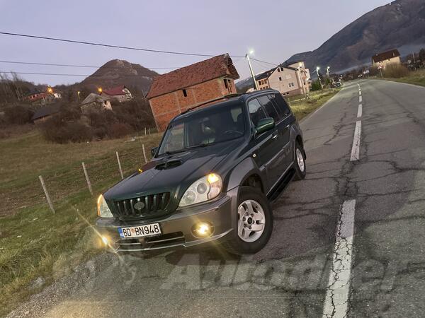Hyundai - Terracan - 2.9 crdi