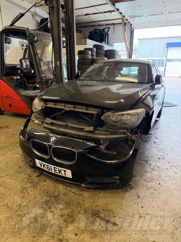 U djelovima BMW - 120 120 d