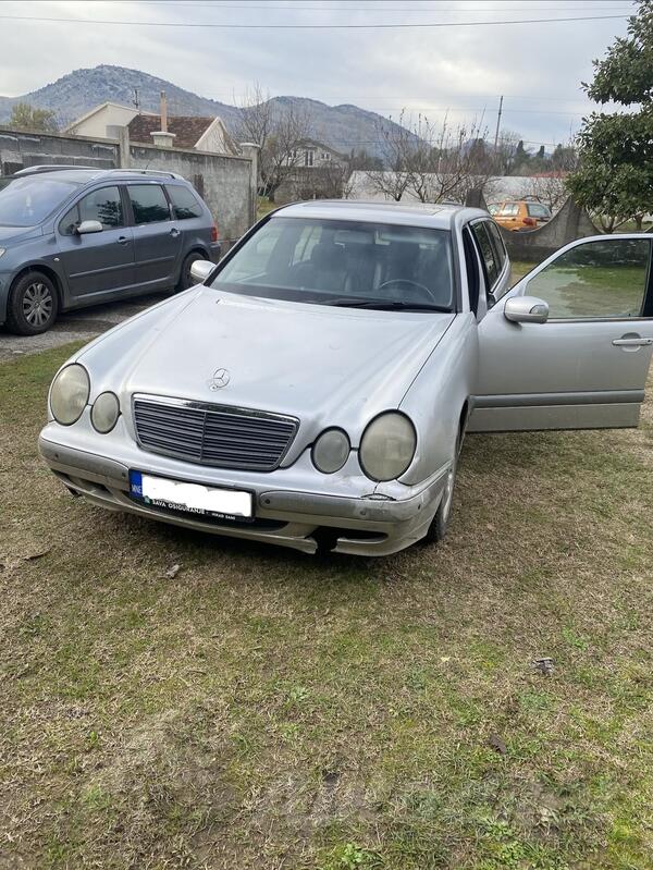 Mercedes Benz - E 220 - 2.2