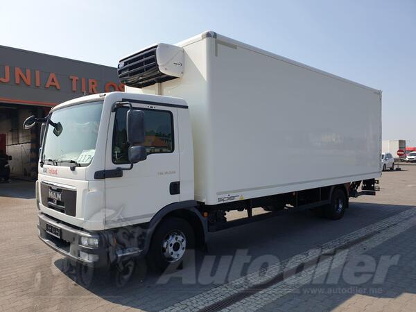 MAN - TGL 12.220 kamion hladnjača + rampa / GRI-0243