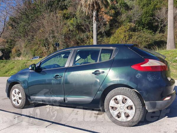 Renault - Megane - 1,6 benzin