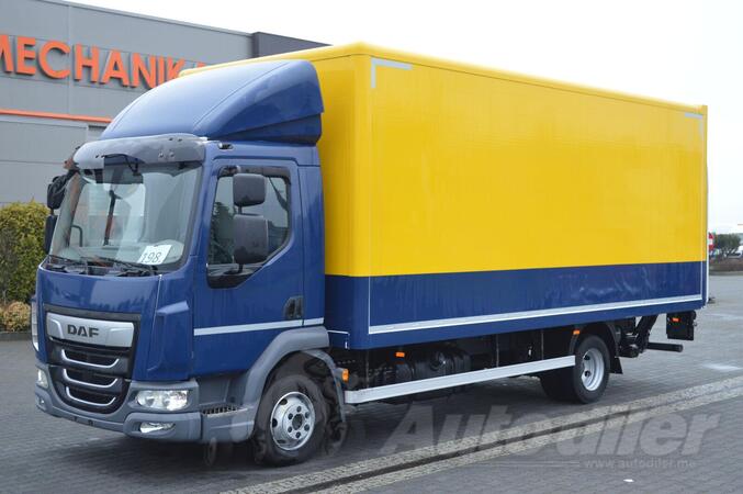 DAF -  LF 180 FA kamion furgon + rampa / GRI-0282