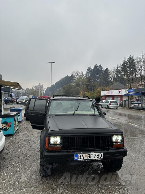 Jeep - Cherokee - 2.5