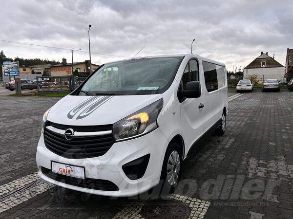 Opel - Vivaro Doka 6-sits kombi minibus / GRI-0292
