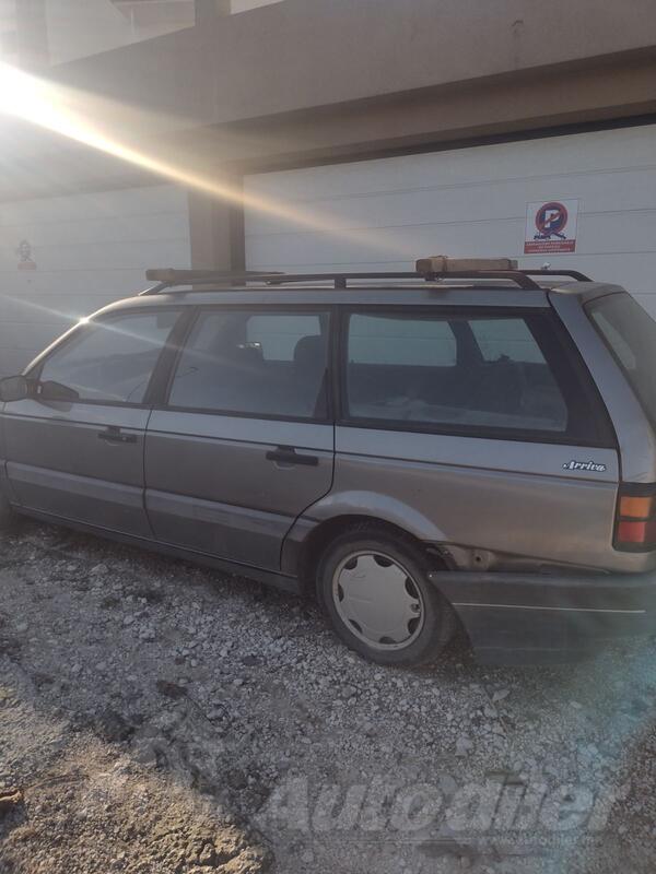 Volkswagen - Passat - 1.8