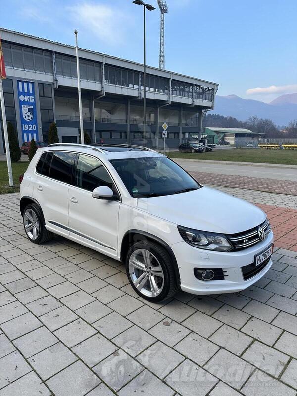 Volkswagen - Tiguan - R-LINE DSG 4x4