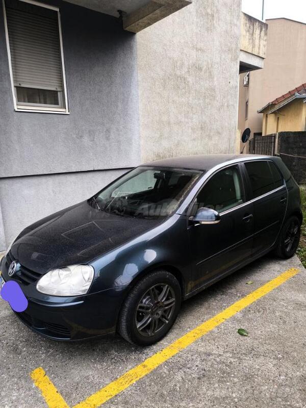 Volkswagen - Golf 5 - 1.9 TDI