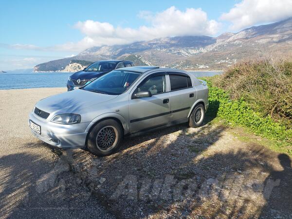 Opel - Astra - 1.4