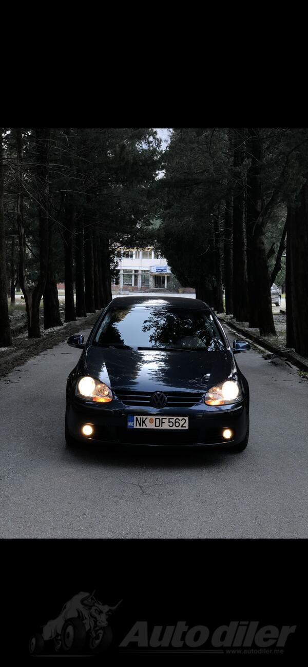 Volkswagen - Golf 5 - 1.9 TDI