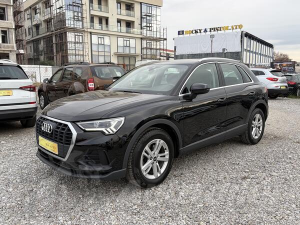 Audi - Q3 - automatik