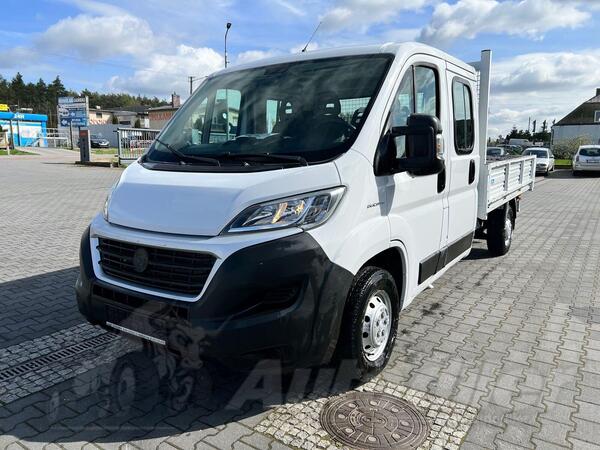 Fiat - Ducato Doka 7 sedišta kamion s ravnom platformom < 3.5t / GRI-0334