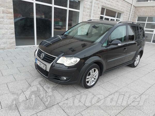 Volkswagen - Touran - 2.0
