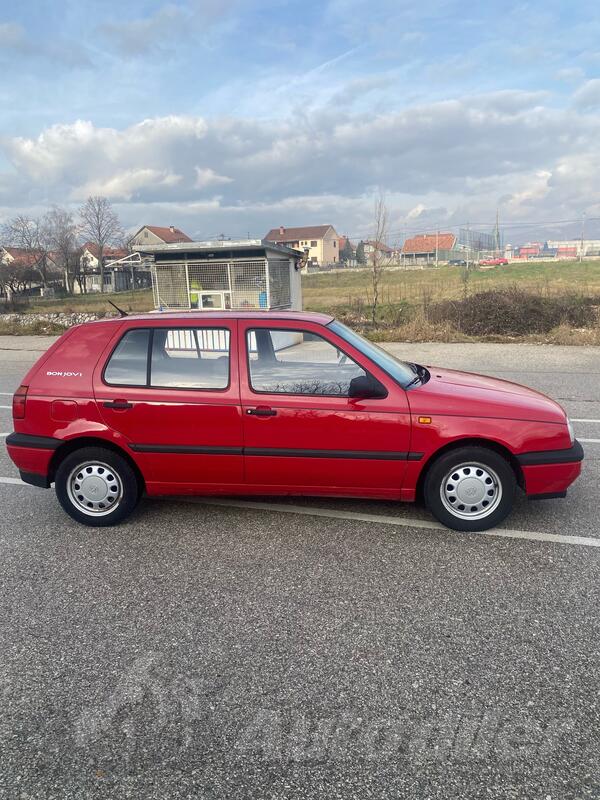 Volkswagen - Golf 3 - 1.4