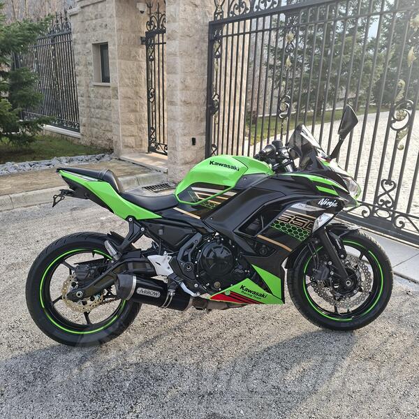 Kawasaki - NINJA 650